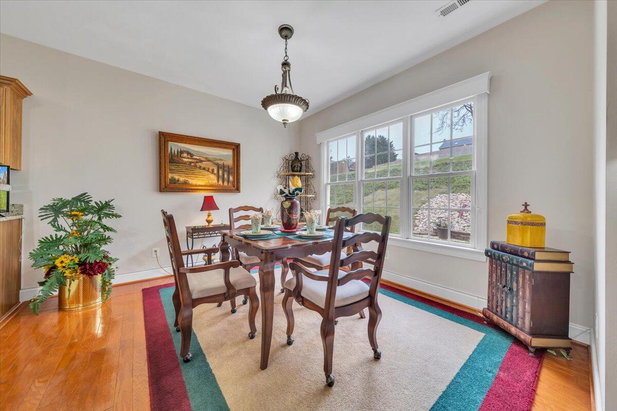 4447 Bonsack Road Northeast Roanoke, VA 24012 - Photo 12 of 37 06-MIB00738