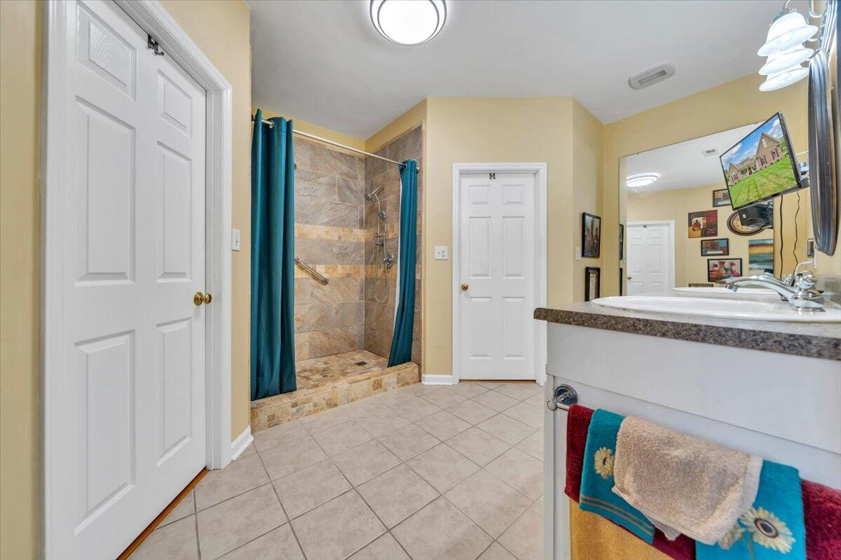 4447 Bonsack Road Northeast Roanoke, VA 24012 - Photo 21 of 37 15-MIB00696