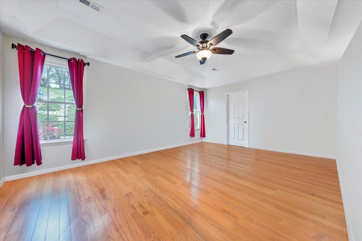 4447 Bonsack Road Northeast Roanoke, VA 24012 - Photo 22 of 42 3-MIB00684-R5 Virtually Emptied