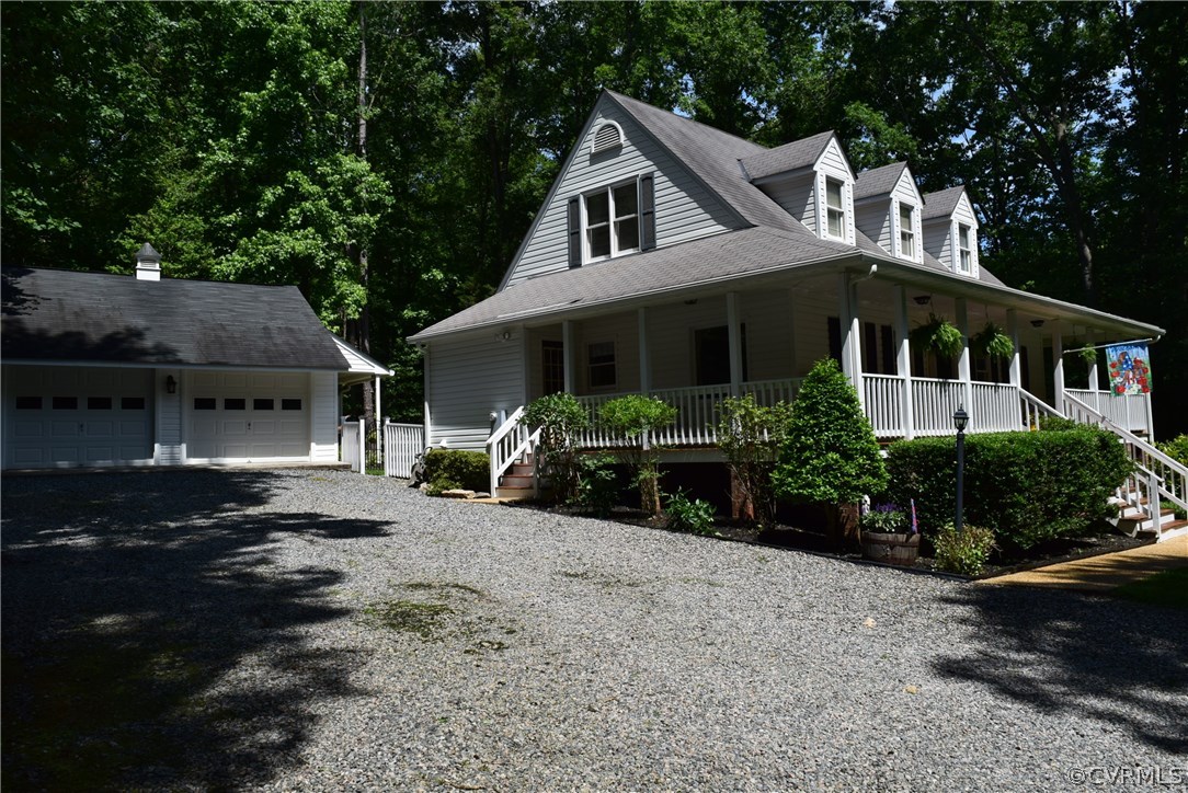 12212 2nd Branch Road Chesterfield, VA 23838 - Photo 3 of 34 a front view of a house with a yard