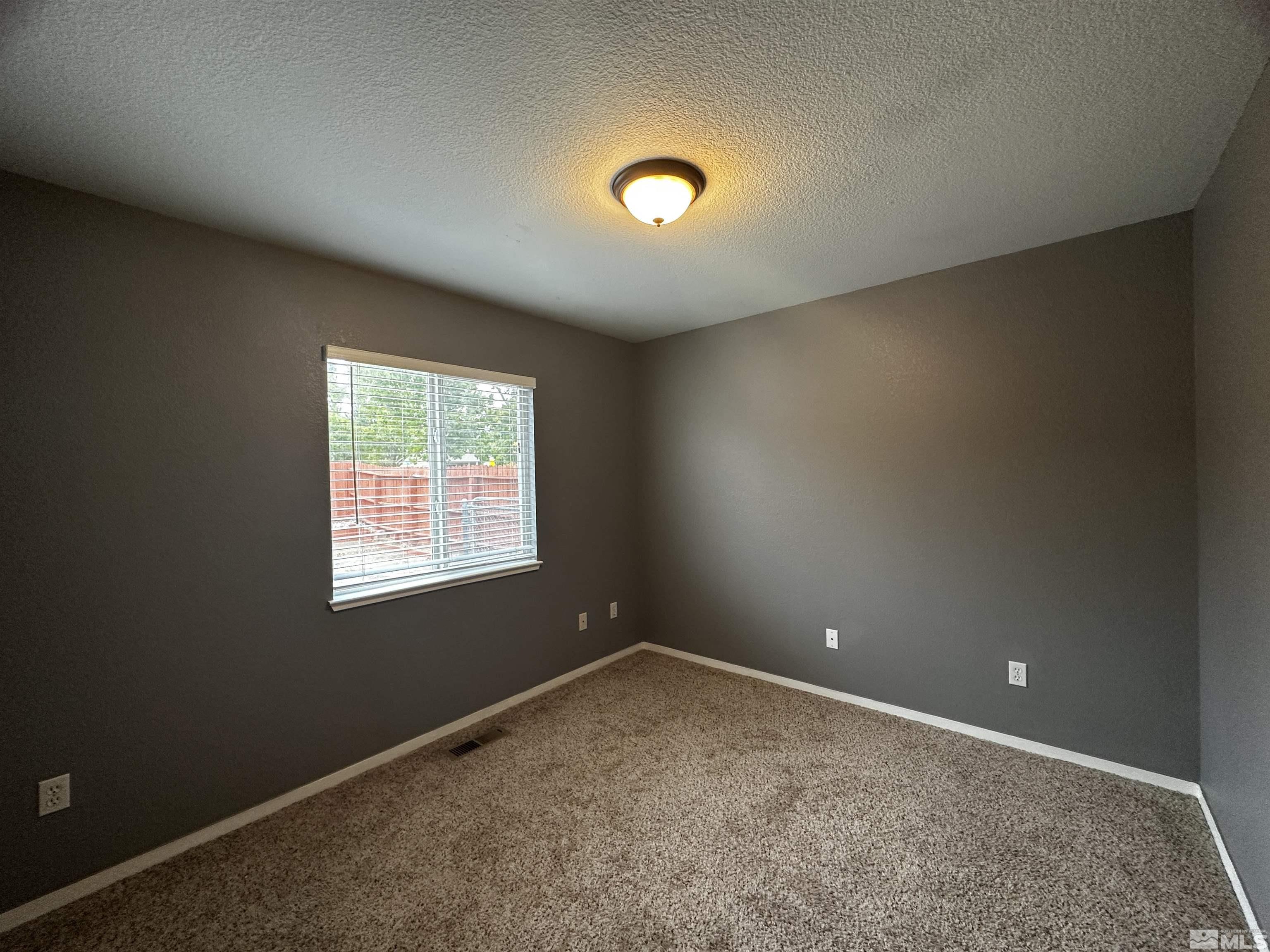 17725 Fortune Court Reno, NV 89508 - Photo 10 of 21 Photo 10