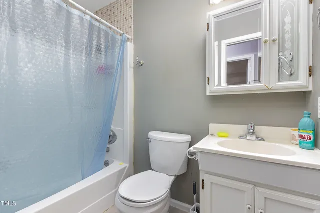 $575,500 | 117 Red Bud Court, Cary, NC 27513