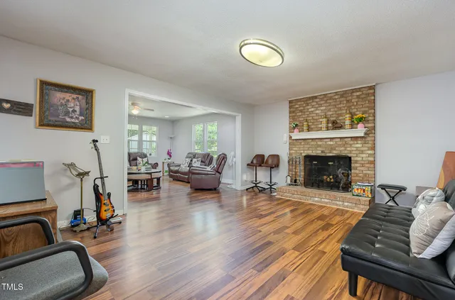 $575,500 | 117 Red Bud Court, Cary, NC 27513