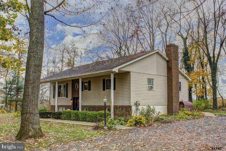 134 Aubel Road Delta, PA 17314 - Photo 2 of 26 Gallery Image 2