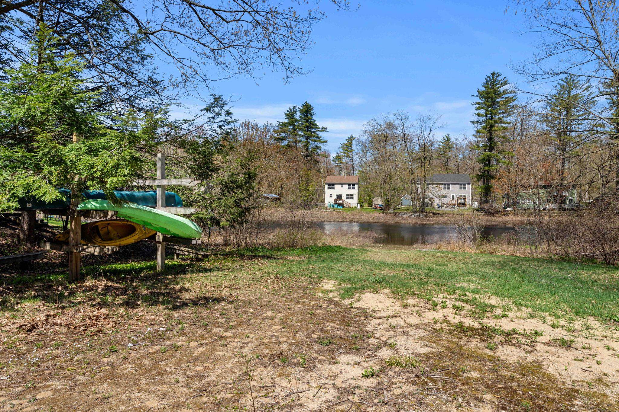 6 Beach Street Fremont, NH 03044 - Photo 11 of 34