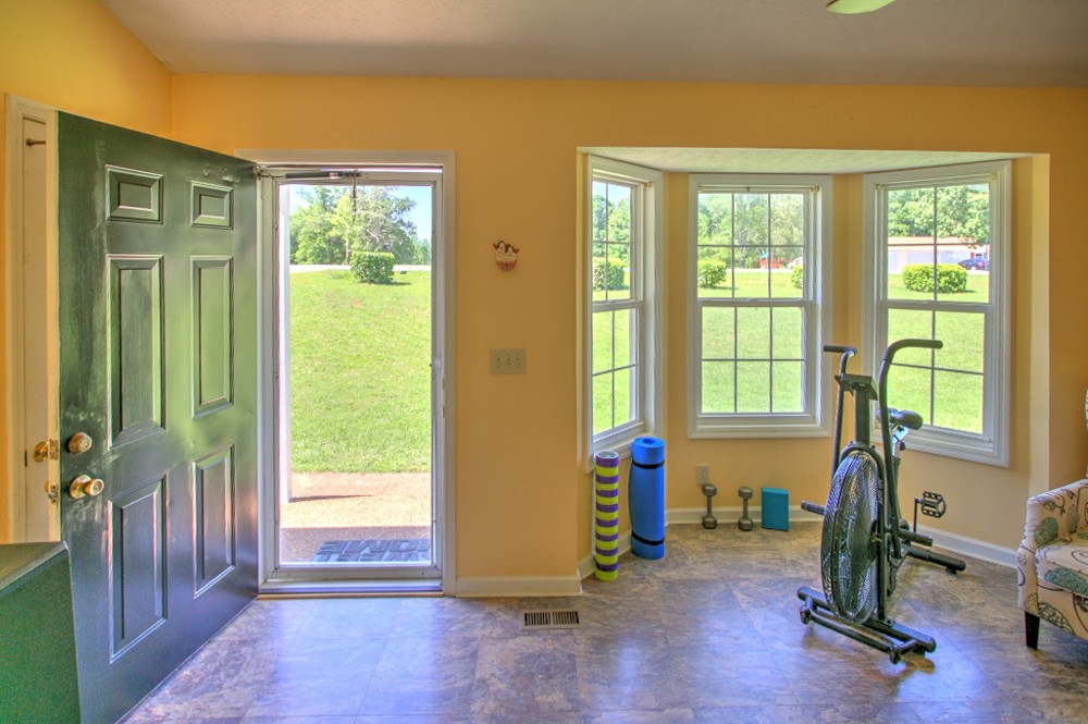1695 Bandy Road Ashland City, TN 37015 - Photo 5 of 34 Gallery Image 5