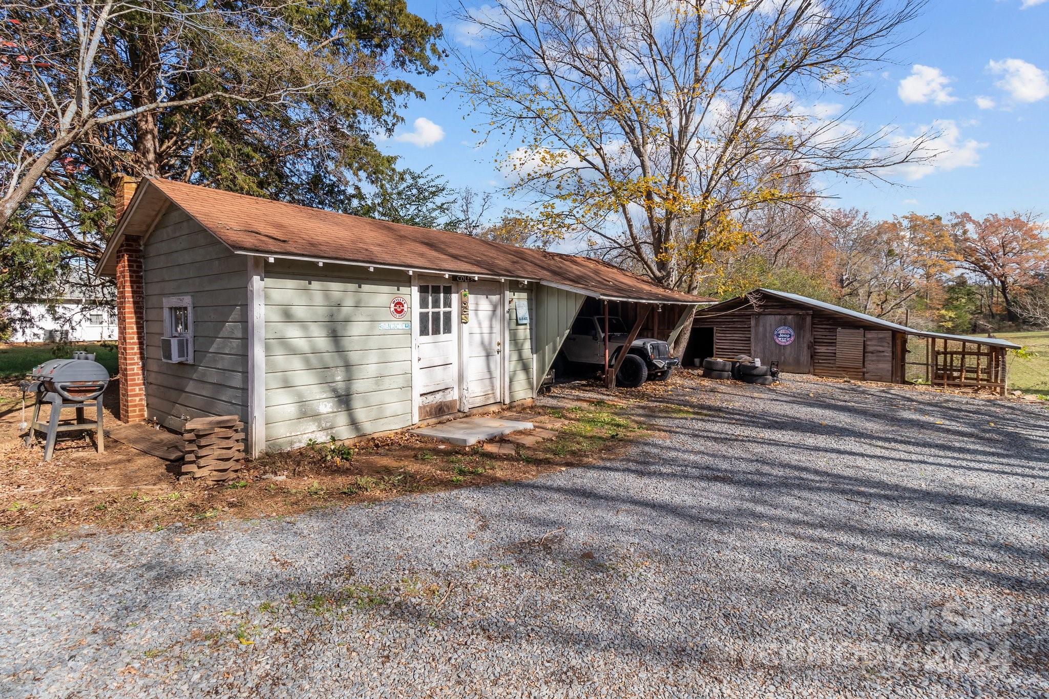24694 St Martin Road Albemarle, NC 28001 - Photo 7 of 48 Gallery Image 7