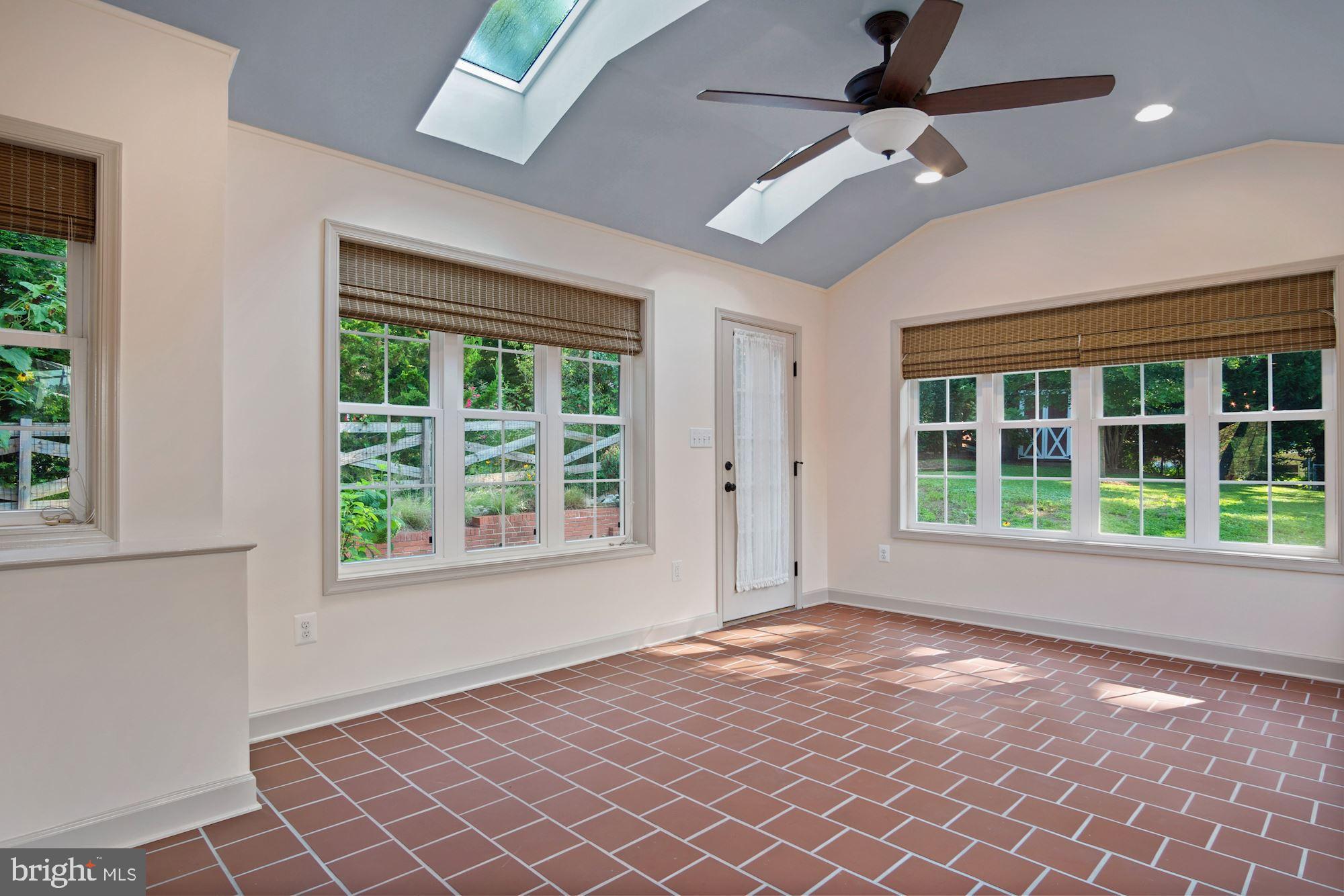 8811 Walnut Hill Road Chevy Chase, MD 20815 - Photo 14 of 34