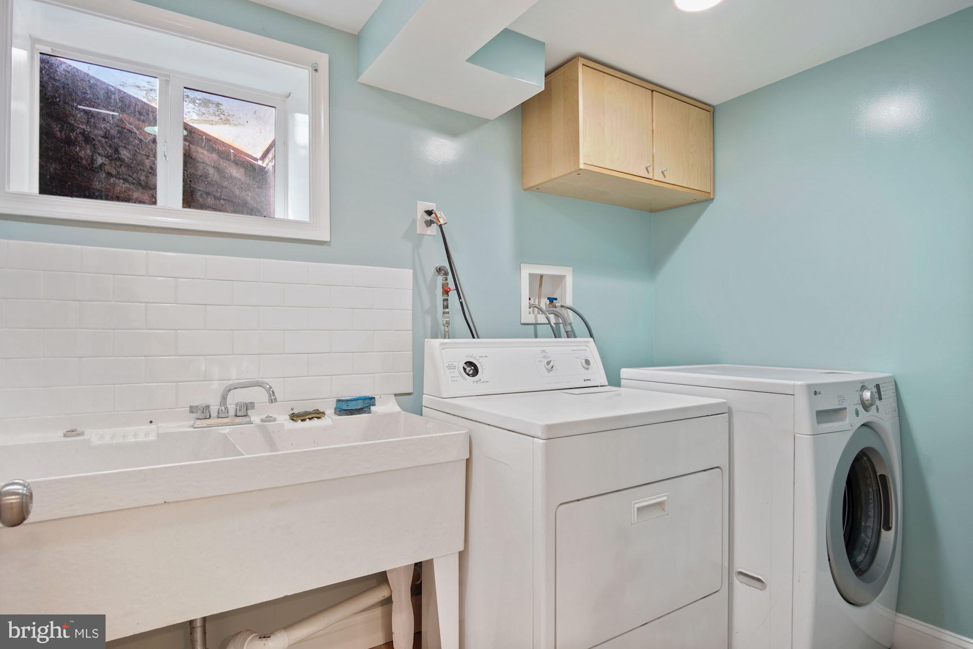 8811 Walnut Hill Road Chevy Chase, MD 20815 - Photo 26 of 34