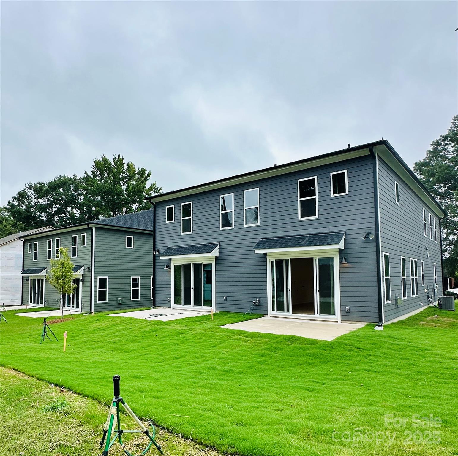 511 Bowman Road Charlotte, NC 28217 - Photo 2 of 21 a house view with a garden space