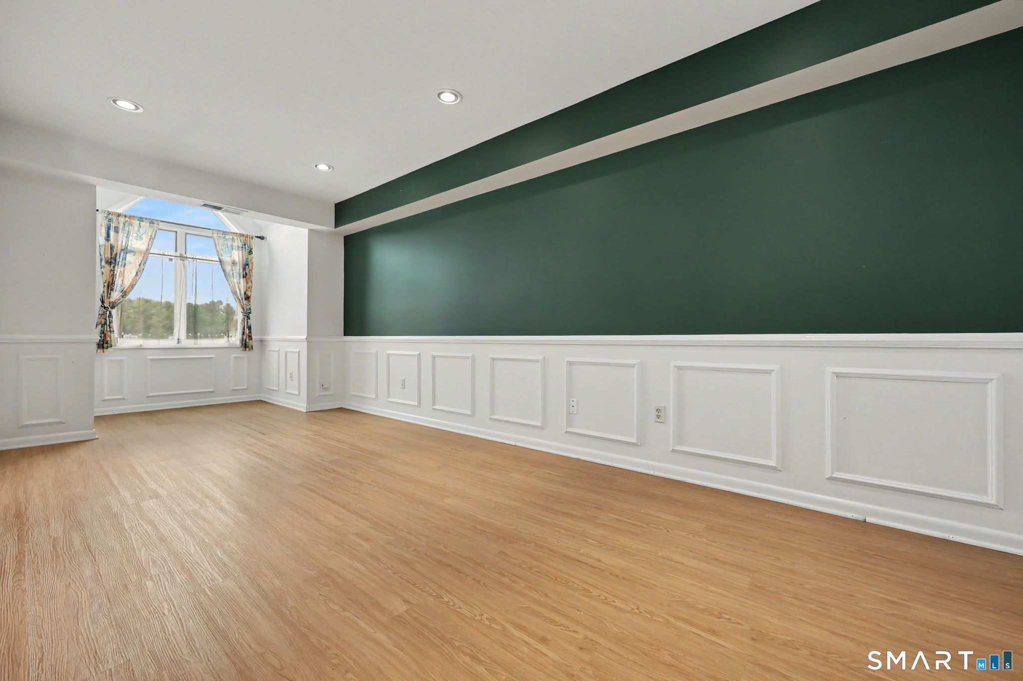614 Popes Island Road, Unit 614 Milford, CT 06461 - Photo 18 of 39