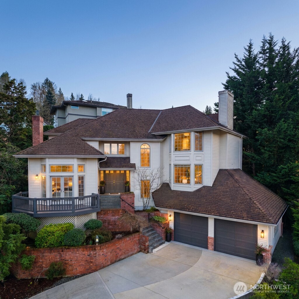 4601 Northeast 89th Street Seattle, WA 98115 - Photo 1 of 33