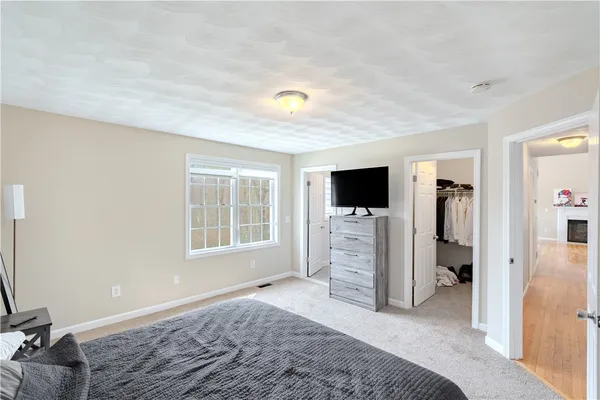 $649,900 | 25 Belfield Drive, Johnston, RI 02919