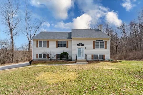 $649,900 | 25 Belfield Drive, Johnston, RI 02919