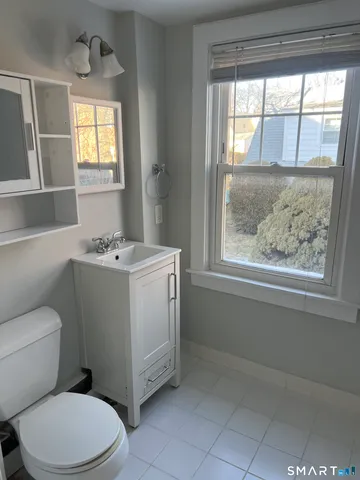 $2,500 | 104 Palmer Avenue, Unit 1, Stamford, CT 06902