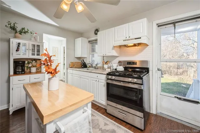 $2,500 | 104 Palmer Avenue, Unit 1, Stamford, CT 06902