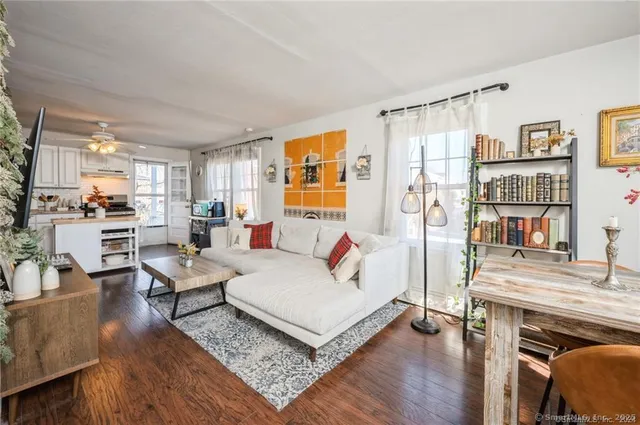 $2,500 | 104 Palmer Avenue, Unit 1, Stamford, CT 06902