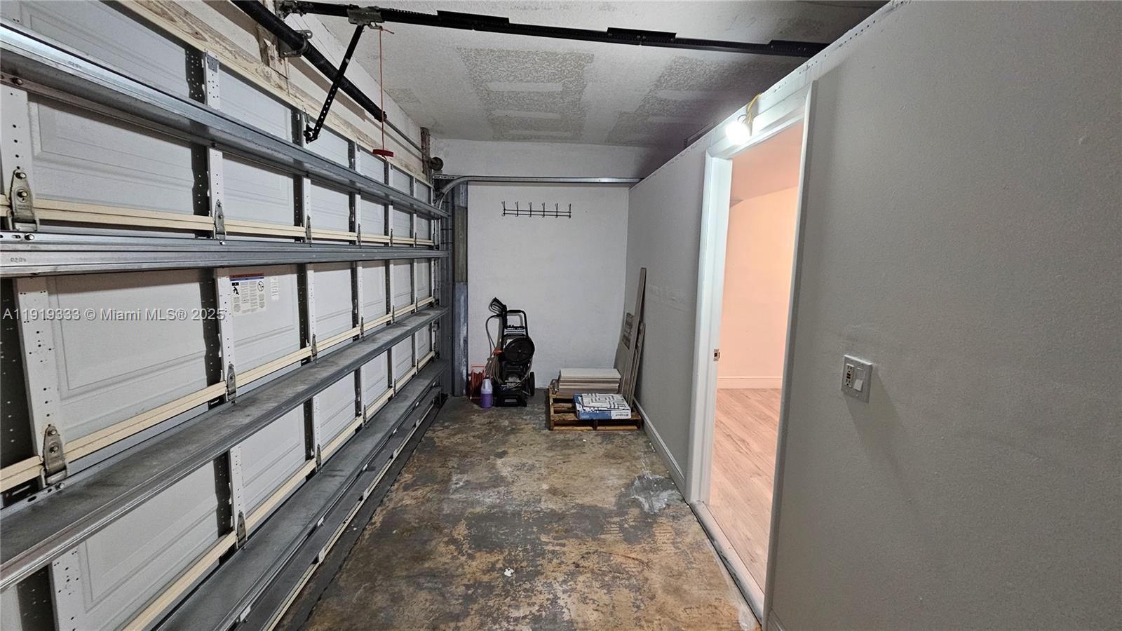 8004 Southwest 29th Street Davie, FL 33328 - Photo 39 of 39 a view of entryway