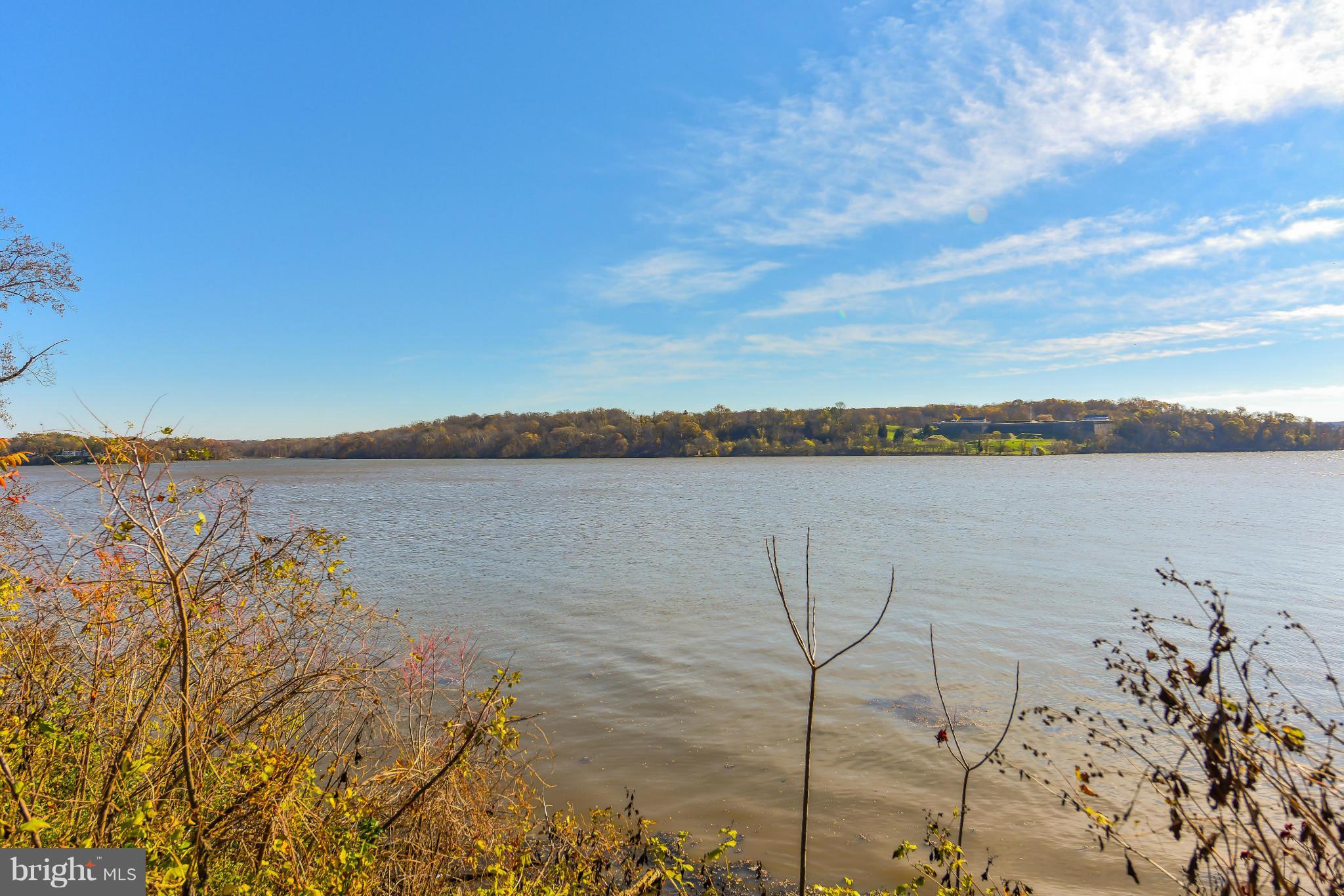 8827 Fort Hunt Road Alexandria, VA 22308 - Photo 23 of 23 Potomac River
