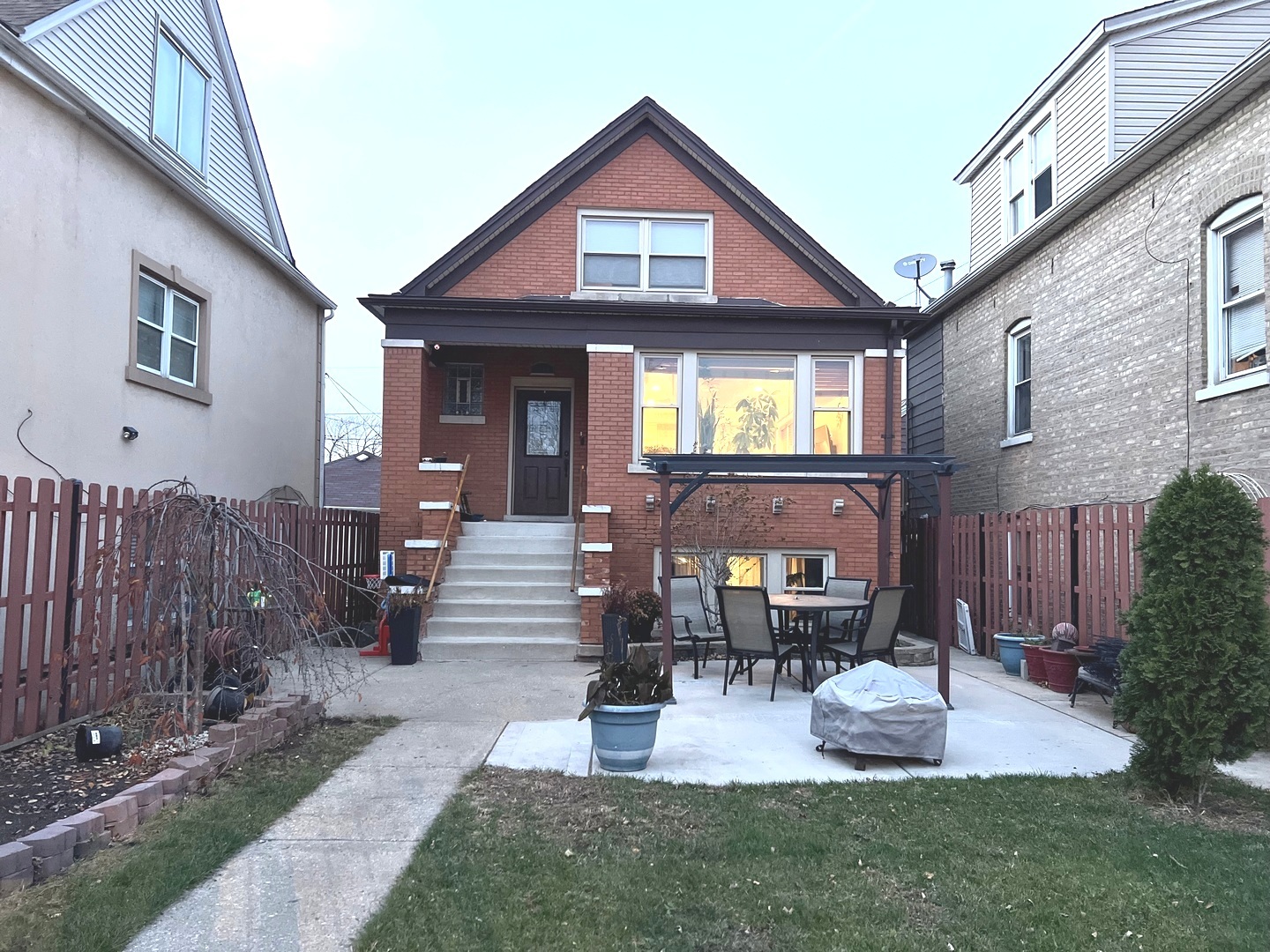 5810 West 64th Place Chicago, IL 60638 - Photo 1 of 15