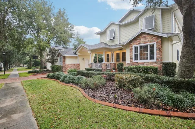 $875,000 | 15929 Ternglade Drive, Lithia, FL 33547