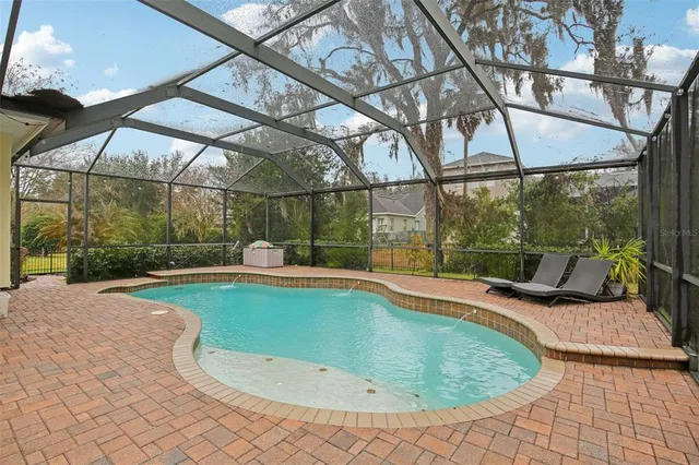 $875,000 | 15929 Ternglade Drive, Lithia, FL 33547