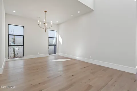 $1,550,000 | 8503 South 9th Drive, Unit 17, Phoenix, AZ 85041