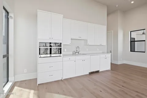 $1,550,000 | 8503 South 9th Drive, Unit 17, Phoenix, AZ 85041