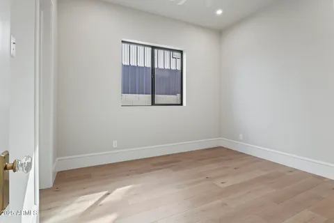 $1,550,000 | 8503 South 9th Drive, Unit 17, Phoenix, AZ 85041