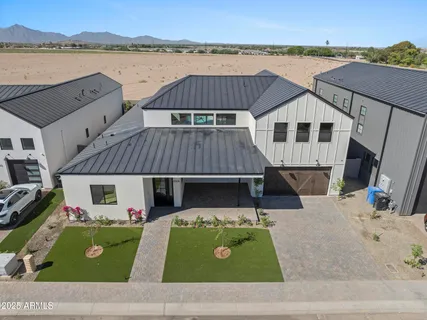 $1,550,000 | 8503 South 9th Drive, Unit 17, Phoenix, AZ 85041