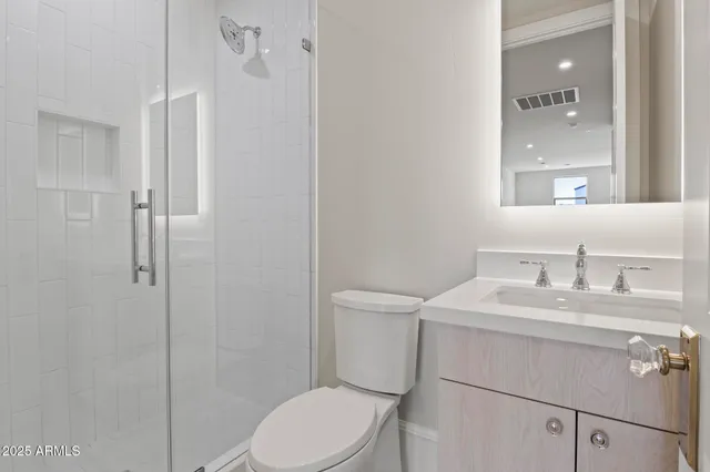 $1,550,000 | 8503 South 9th Drive, Unit 17, Phoenix, AZ 85041