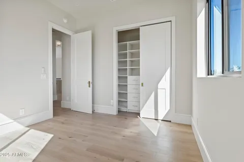 $1,550,000 | 8503 South 9th Drive, Unit 17, Phoenix, AZ 85041