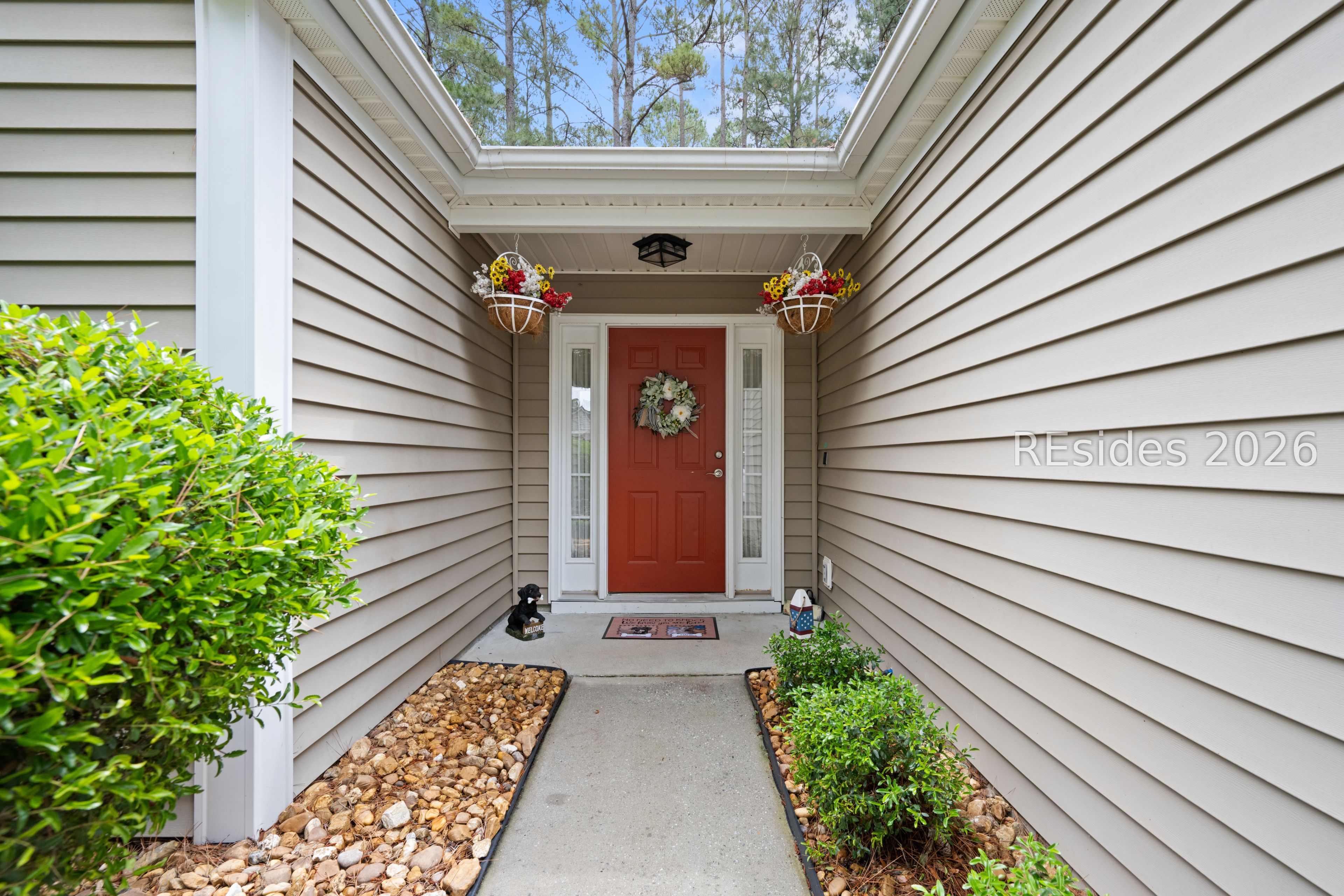 565 Mill Street Bluffton, SC 29910 - Photo 3 of 40