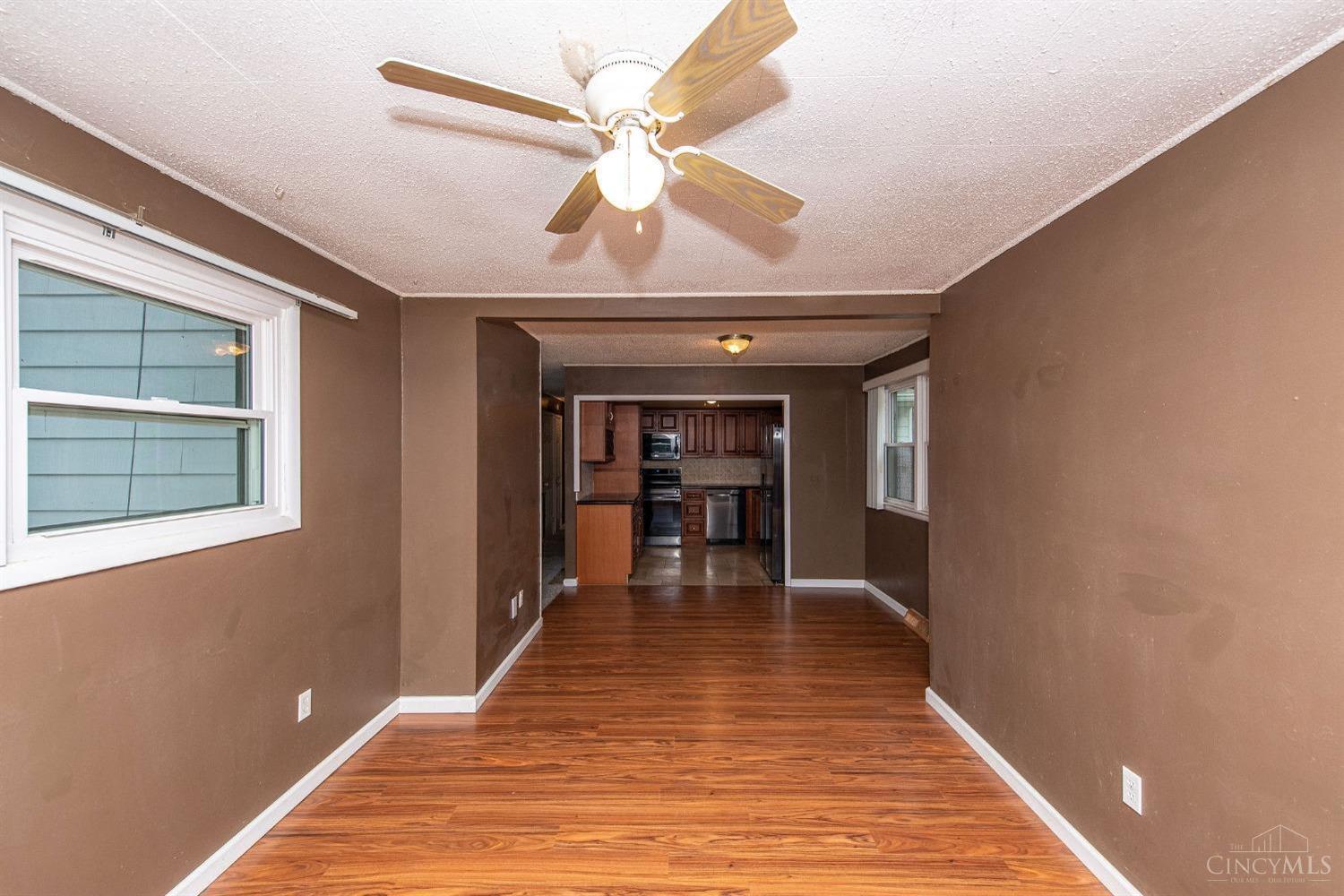 6870 Mullen Road Cincinnati, OH 45247 - Photo 10 of 46