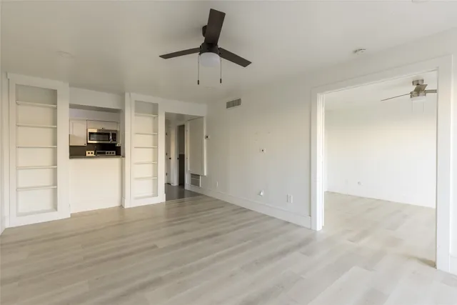 $1,100 | 10075 Westpark Drive, Unit 72, Houston, TX 77042