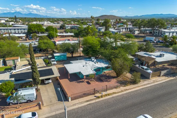 $189,000 | 325 West Santa Paula Street, Tucson, AZ 85706
