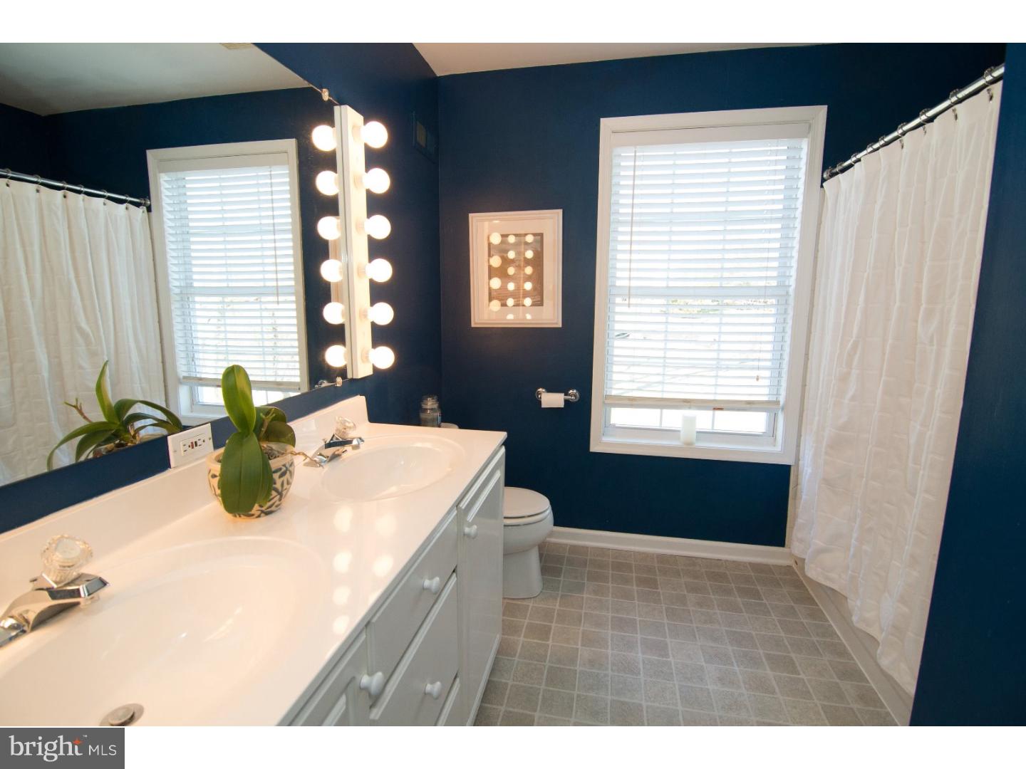 47 Spring Mt Road Schwenksville, PA 19473 - Photo 18 of 23 Bathroom