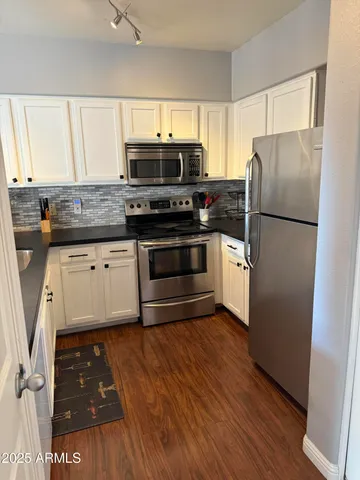 $2,900 | 20100 North 78th Place, Unit 1016, Scottsdale, AZ 85255