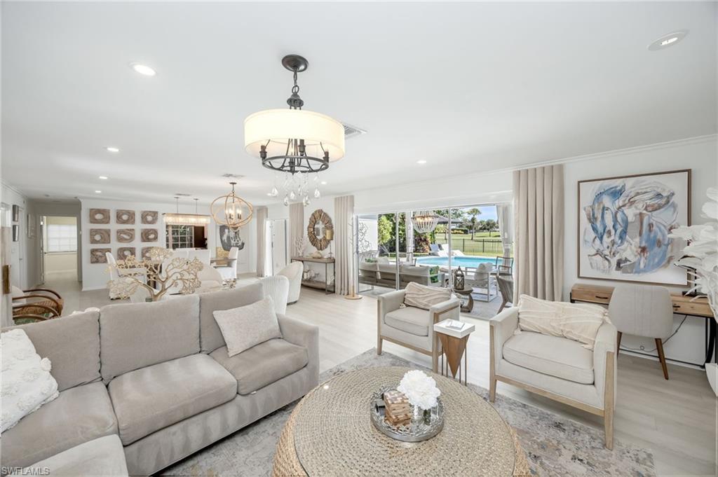 2728 Crayton Road Naples, FL 34103 - Photo 5 of 35 Gallery Image 5
