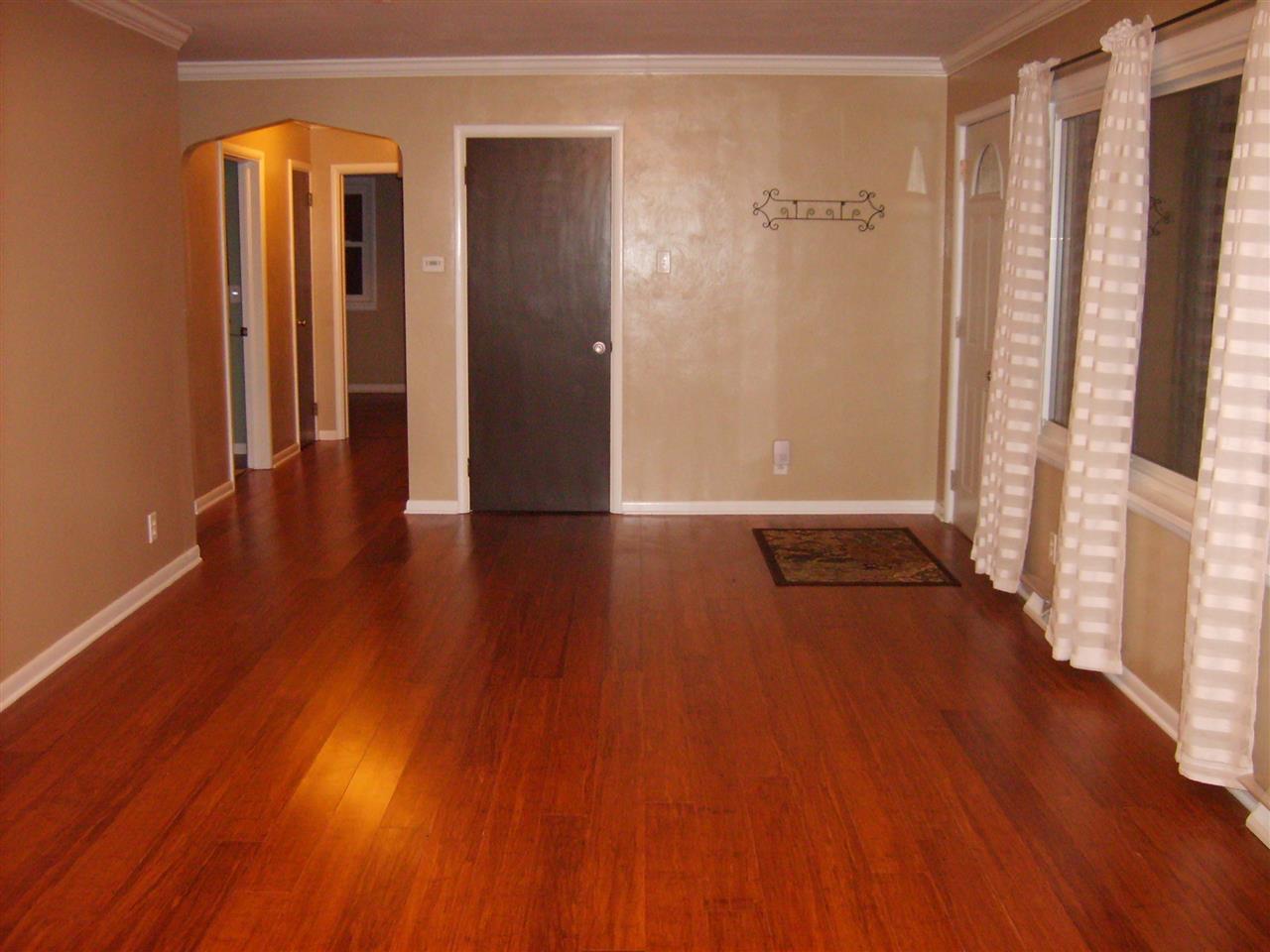 4450 Doenges Drive Fort Wayne, IN 46815 - Photo 8 of 30 Gallery Image 8