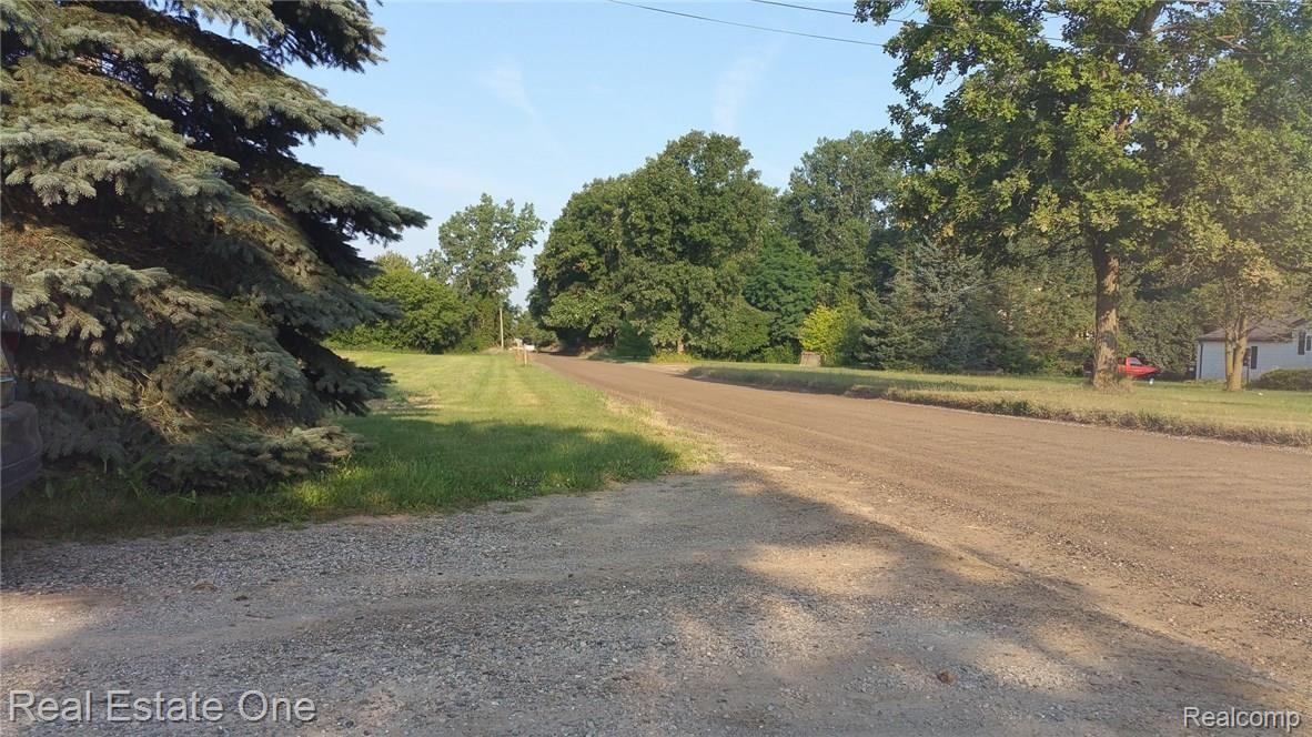 55821 11 Mile Road New Hudson, MI 48165 - Photo 10 of 28 20180805_083451.jpg