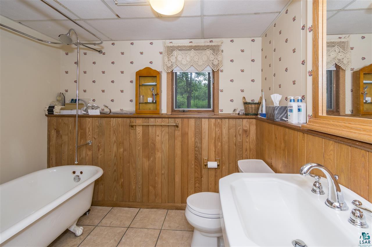 5146 North Tischer Road Duluth, MN 55804 - Photo 9 of 18