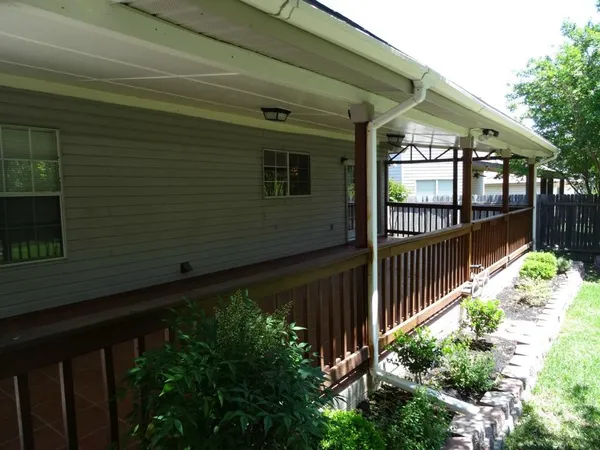 $1,895 | 1702 Matagorda Drive, Round Rock, TX 78664