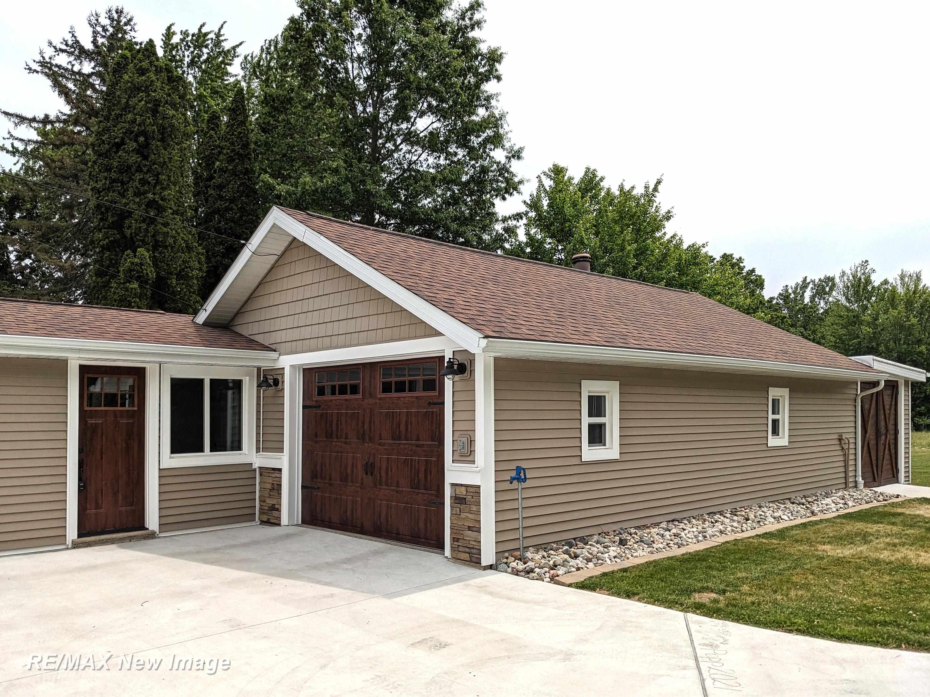3236 East Moore Road Birch Run, MI 48415 - Photo 19 of 36 Gallery Image 19