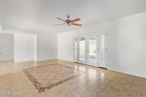 $3,800 | 3929 South Pine Street, Tempe, AZ 85282
