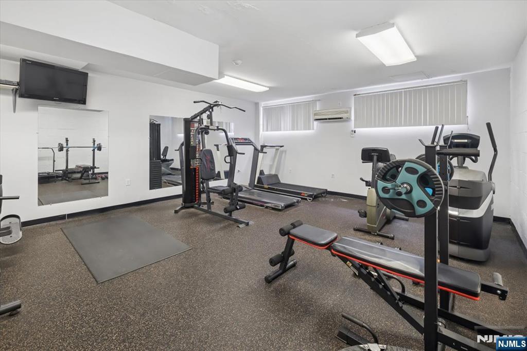 25 Grand Avenue, Unit 7B Hackensack, NJ 07601 - Photo 19 of 23