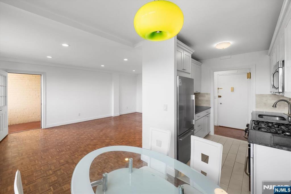 25 Grand Avenue, Unit 7B Hackensack, NJ 07601 - Photo 7 of 23