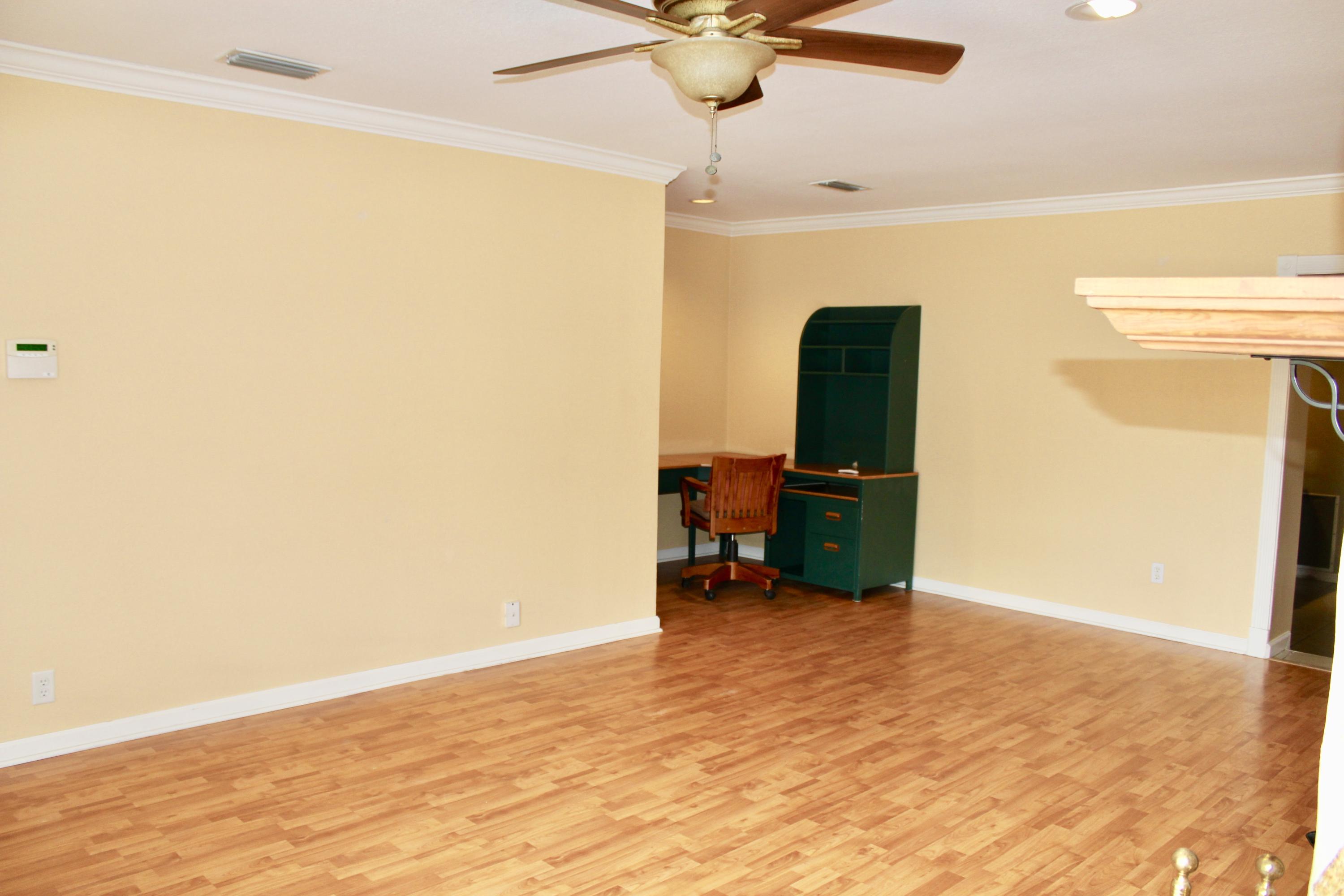 36 Ferry Road Northeast Fort Walton Beach, FL 32548 - Photo 4 of 23 Gallery Image 4