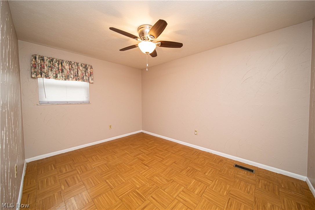 1805 Orkney Road Madison, OH 44057 - Photo 19 of 33 Bedroom 3