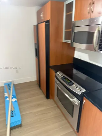 $3,000 | 18800 Northeast 29th Avenue, Unit 1027, Aventura, FL 33180